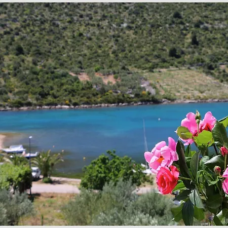 Juras - With Sea View Mia Daire